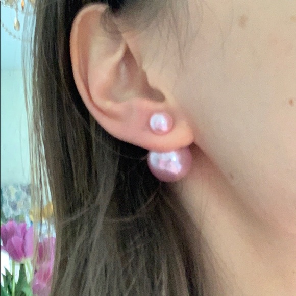 Free w/ purchase - Picture 2 of 5